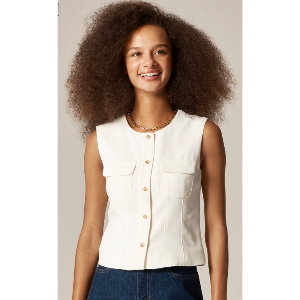 NEWJ.Crew Ivory Crewneck Vest in City Crepe Button Front Size 8‎ Minimalist Chic